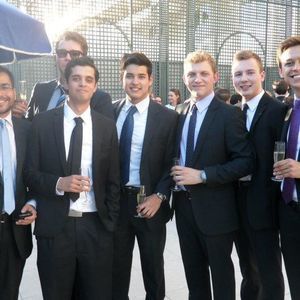 Meet your Posher, Cesar